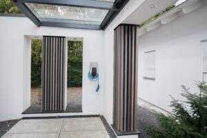 Warum Bauherren eine Ladestation mit einplanen sollten