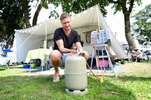 Gasflaschen und Gaskartuschen sicher verwenden