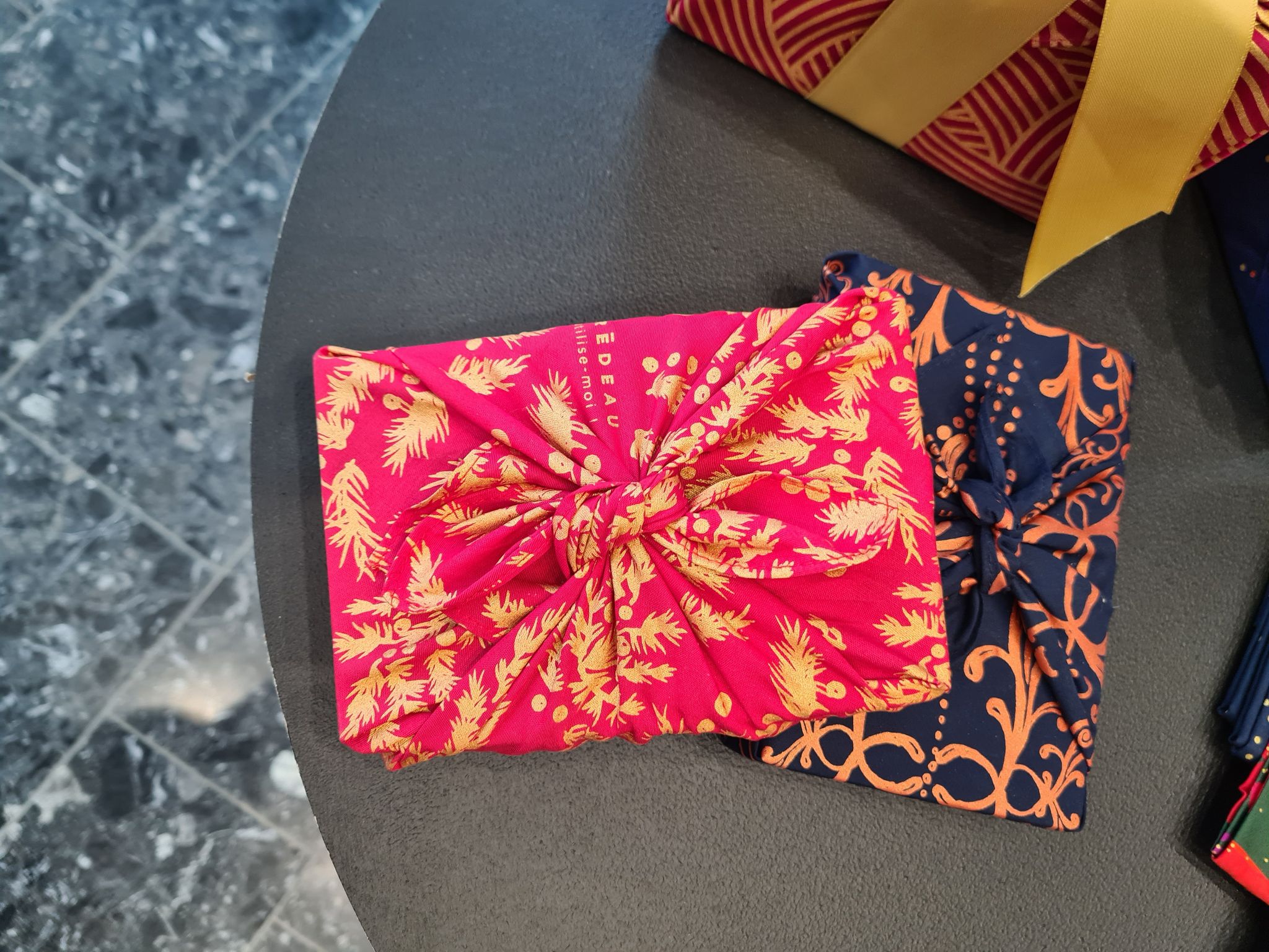 Furoshiki & Co.: Geschenke stilvoll und ökologisch verpacken